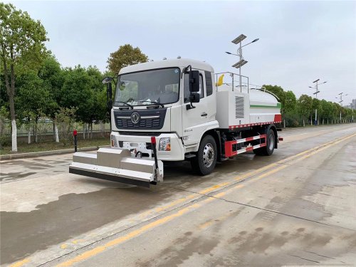 國六8立方東風天錦 路麵清洗車