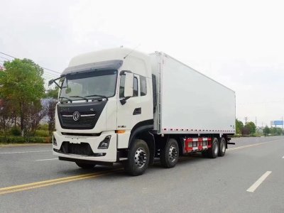 東風天龍KL前四後八冷藏車